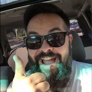 Meet your Posher, Jay